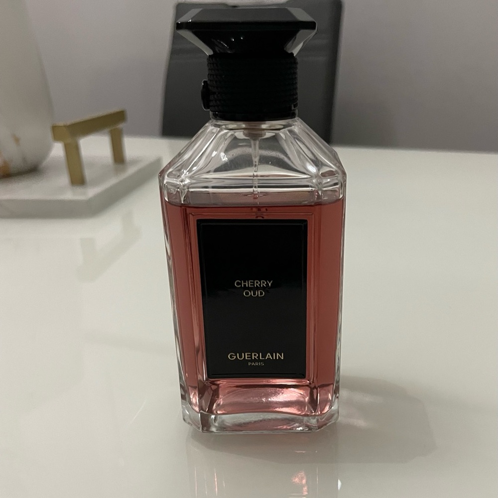 Guerlian Cherry Oud – EAU DE PARFUM 200 ml